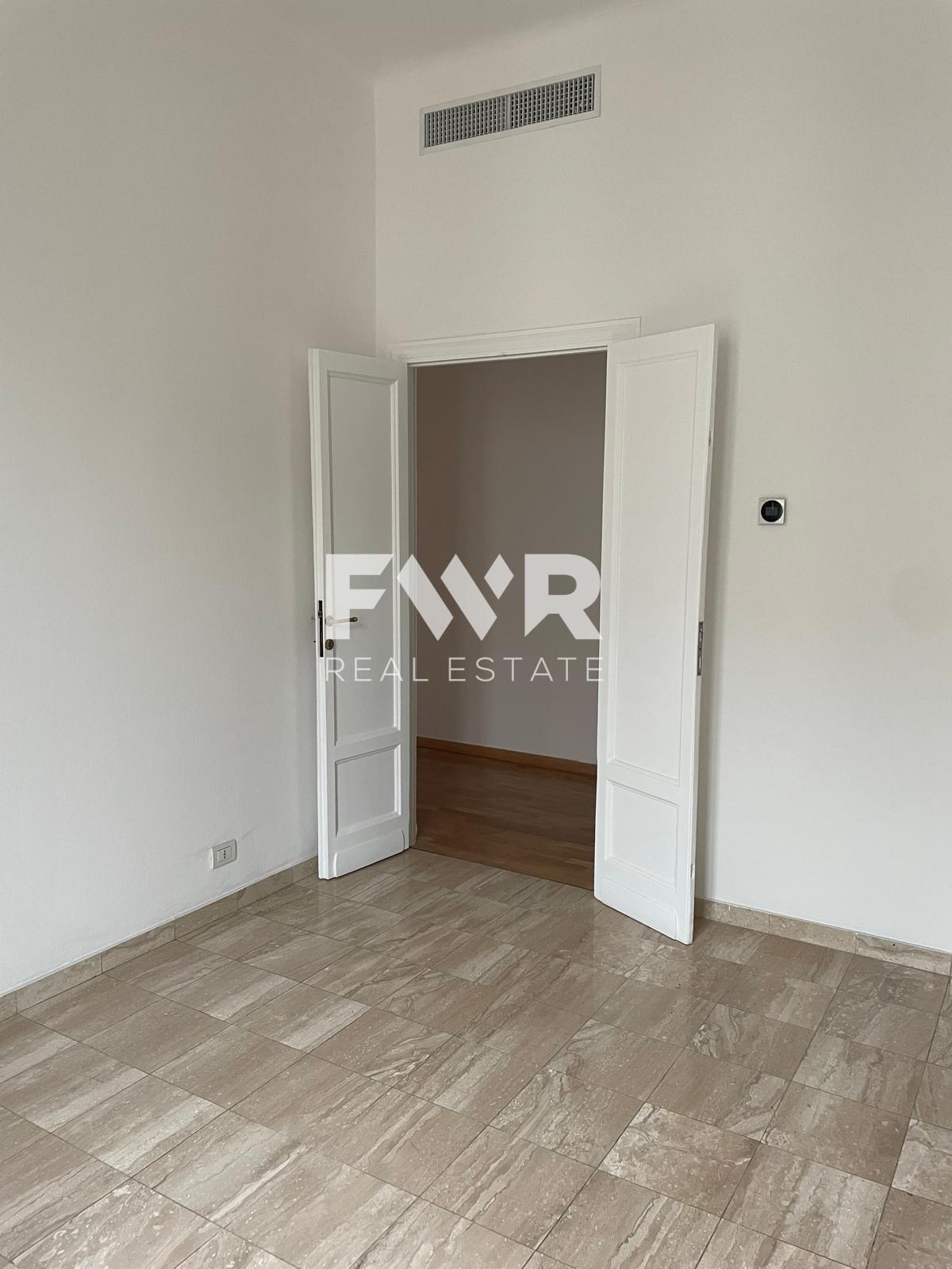 2 Piazza Santa Maria Beltrade, MILANO, 3 Stanze da Letto Stanze da Letto, ,3 BathroomsBathrooms,Residenziale,In affitto,Piazza Santa Maria Beltrade,1190