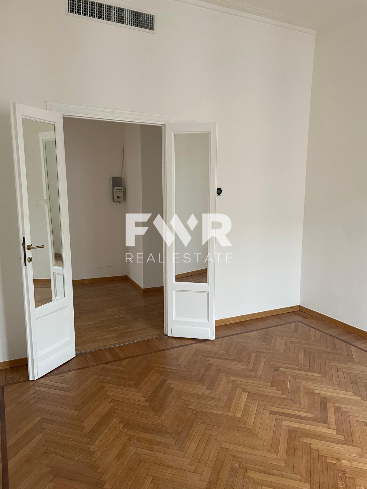 2 Piazza Santa Maria Beltrade, MILANO, 3 Stanze da Letto Stanze da Letto, ,3 BathroomsBathrooms,Residenziale,In affitto,Piazza Santa Maria Beltrade,1190