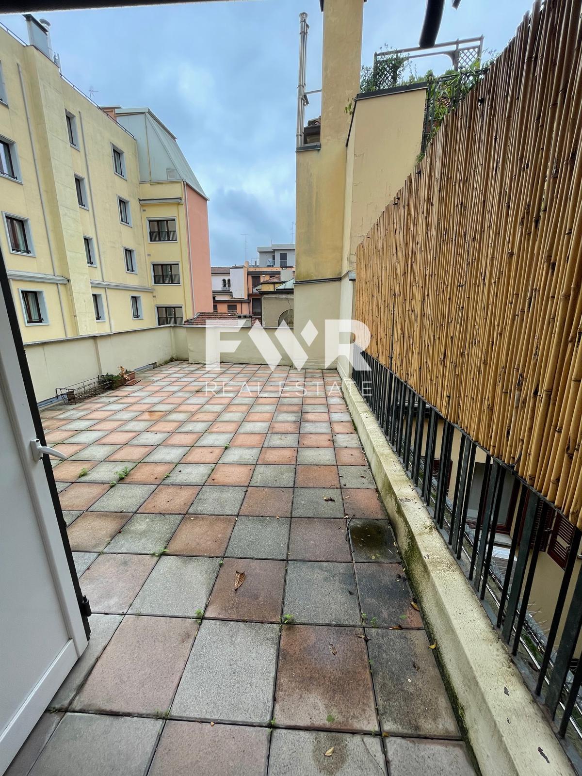 2 Piazza Santa Maria Beltrade, MILANO, 3 Stanze da Letto Stanze da Letto, ,3 BathroomsBathrooms,Residenziale,In affitto,Piazza Santa Maria Beltrade,1192