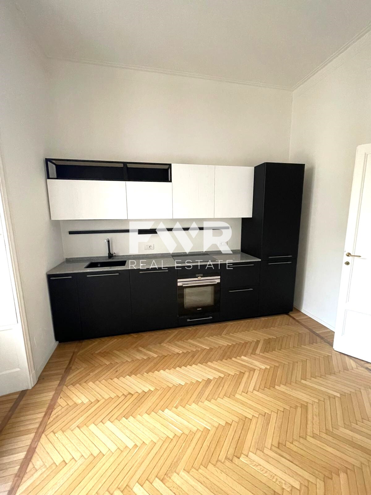 2 Piazza Santa Maria Beltrade, MILANO, 3 Stanze da Letto Stanze da Letto, ,3 BathroomsBathrooms,Residenziale,In affitto,Piazza Santa Maria Beltrade,1193